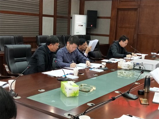 师训处汤新文副主任宣布项目分工情况